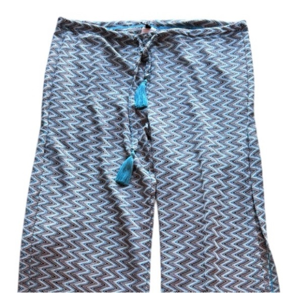 BECCA Blue Jacquard Crochet Beach Pants Size M Drawstring Wide Leg Slit - Picture 2 of 7